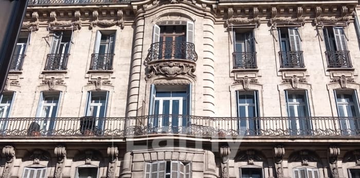 Image 16 sur 16 - Appartement  ·  Location · Marseille (13008) · 5 pièces · 178m²