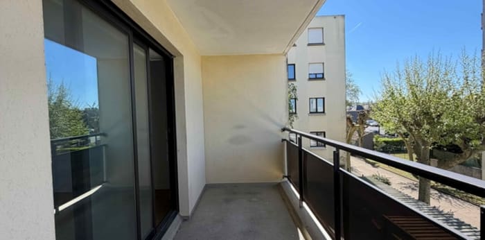 Image 3 sur 5 - Appartement  ·  Location · Bordeaux (33200) · 1 pièce · 32m²