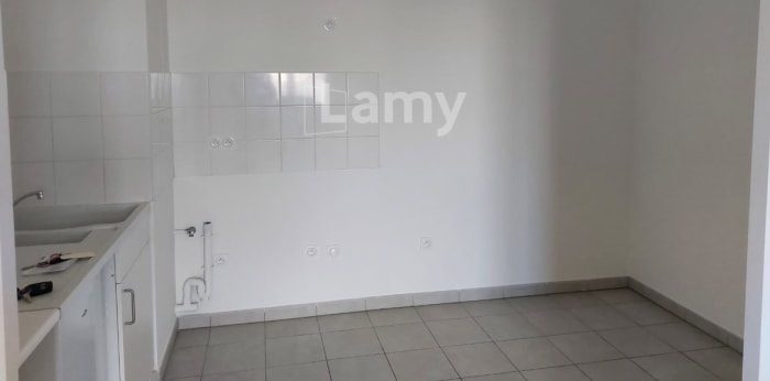 Image 8 sur 11 - Appartement  ·  Location · Sevran (93270) · 3 pièces · 61m²