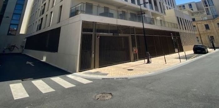 Image 1 sur 2 - Appartement  ·  Location · Bordeaux (33800) · 4 pièces · 101m²