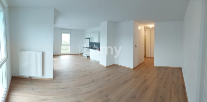 Image 1 sur 10 - Appartement  ·  Location · Vandoeuvre Les Nancy (54500) · 4 pièces · 80m²