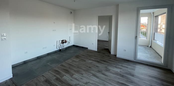 Image 1 sur 8 - Appartement  ·  Location · Lille (59160) · 2 pièces · 47m²