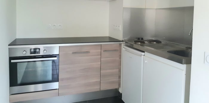 Image 2 sur 9 - Appartement  ·  Location · Aix Les Bains (73100) · 2 pièces · 46m²