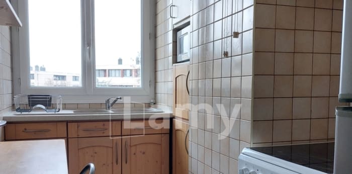 Image 5 sur 6 - Appartement  ·  Location · Poissy (78300) · 2 pièces · 44m²