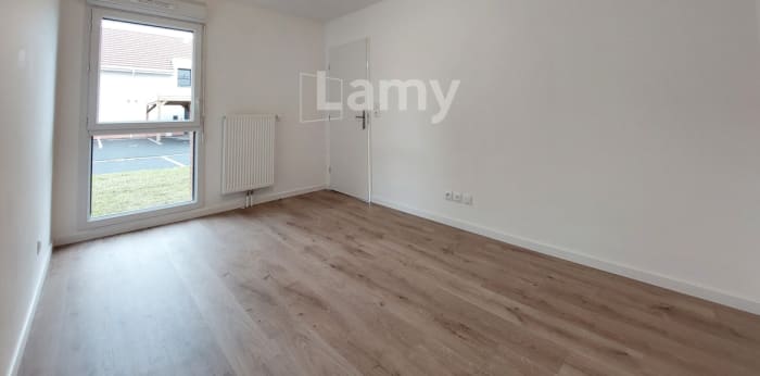 Image 9 sur 10 - Appartement  ·  Location · Douai (59500) · 2 pièces · 39m²