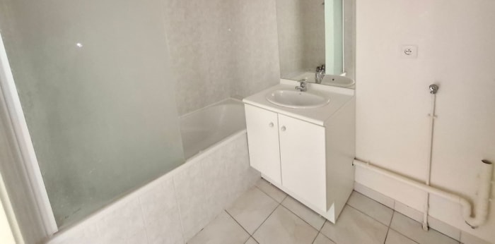 Image 10 sur 10 - Appartement  ·  Location · St Sebastien Sur Loire (44230) · 3 pièces · 67m²