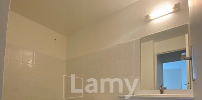 Image 9 sur 11 - Appartement  ·  Location · Talence (33400) · 2 pièces · 40m²