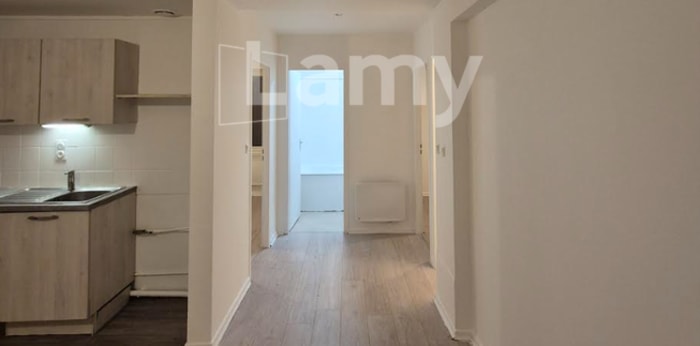 Image 8 sur 9 - Appartement  ·  Location · Vesoul (70000) · 3 pièces · 47m²