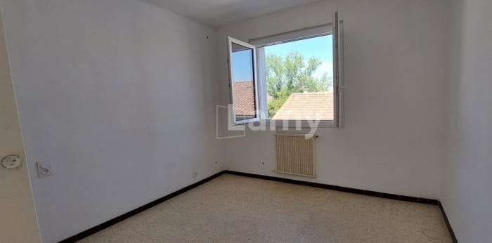 Image 7 sur 12 - Appartement  ·  Location · Ales (30100) · 5 pièces · 89m²