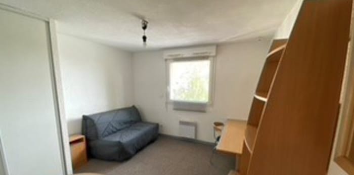 Image 1 sur 4 - Appartement  ·  Location · Reims (51100) · 1 pièce · 18m²