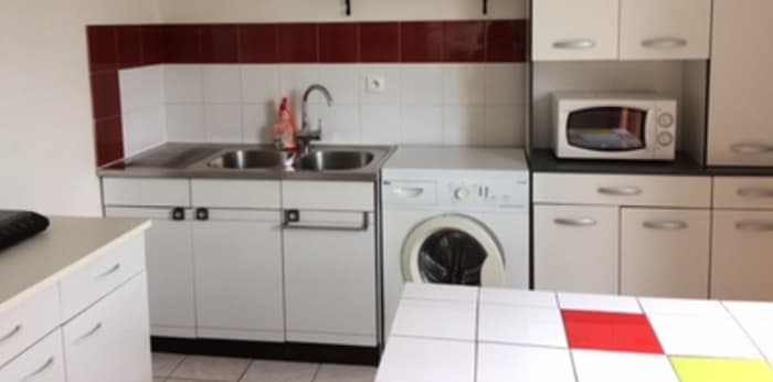 Image 3 sur 8 - Appartement  ·  Location · Besancon (25000) · 1 pièce · 35m²