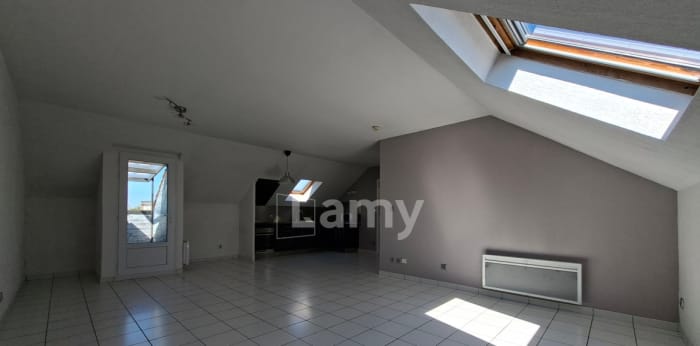 Image 5 sur 10 - Appartement  ·  Location · Reims (51100) · 2 pièces · 51m²