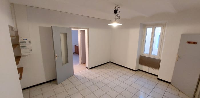 Image 2 sur 9 - Appartement  ·  Location · Ales (30100) · 2 pièces · 41m²