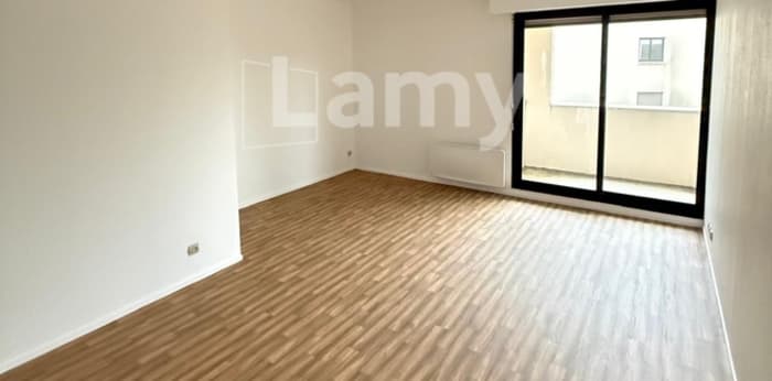 Image 3 sur 6 - Appartement  ·  Location · Bordeaux (33200) · 3 pièces · 64m²