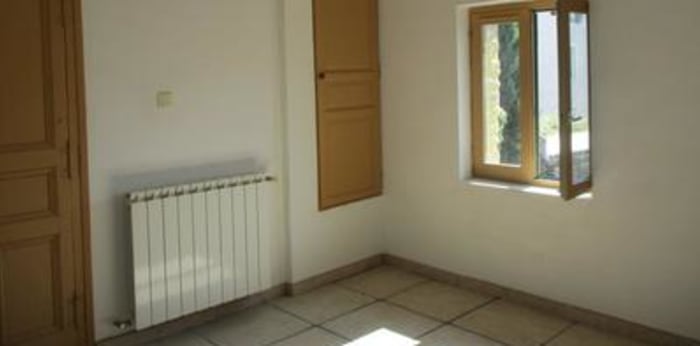 Image 3 sur 8 - Maison/villa  ·  Location · Maruejols Les Gardon (30350) · 5 pièces · 132m²