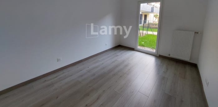 Image 7 sur 12 - Appartement  ·  Location · Bourg En Bresse (01000) · 3 pièces · 70m²
