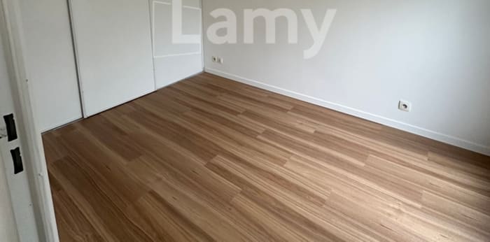 Image 5 sur 8 - Appartement  ·  Location · Epinay Sur Seine (93800) · 2 pièces · 39m²