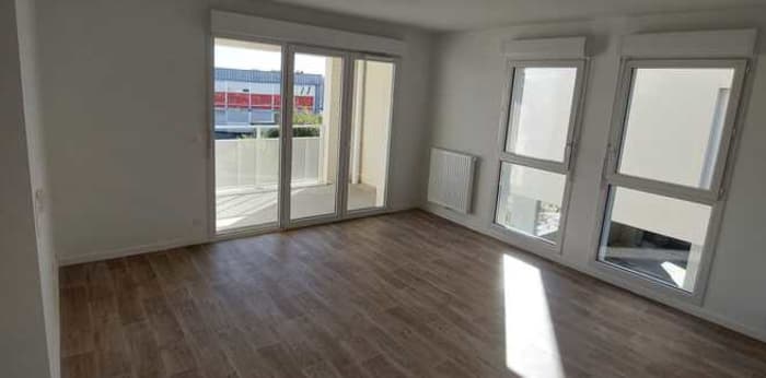 Image 2 sur 5 - Appartement  ·  Location · Lormont (33310) · 3 pièces · 62m²