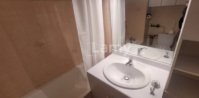 Image 9 sur 11 - Appartement  ·  Location · Chambery (73000) · 2 pièces · 44m²