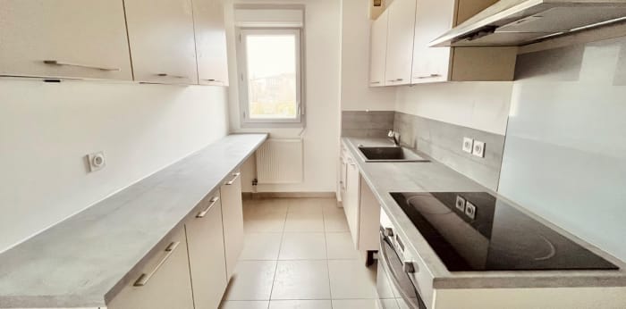 Image 6 sur 15 - Appartement  ·  Location · Aix En Provence (13090) · 2 pièces · 44m²