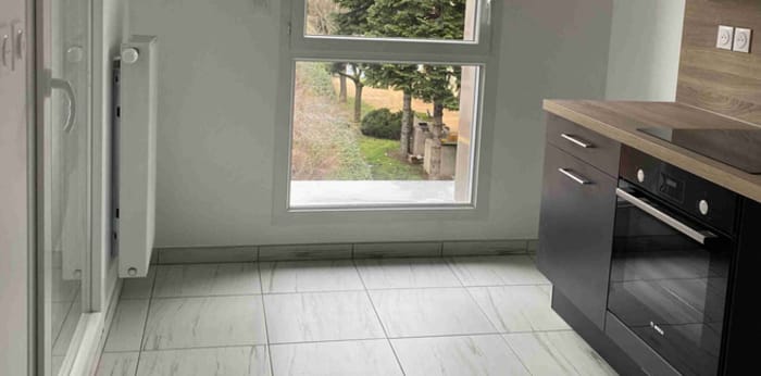 Image 5 sur 9 - Appartement  ·  Location · Villefranche Sur Saone (69400) · 2 pièces · 52m²