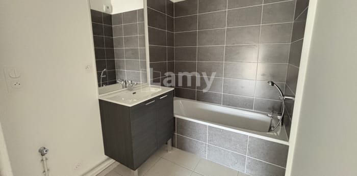 Image 5 sur 14 - Appartement  ·  Location · Chenove (21300) · 2 pièces · 46m²