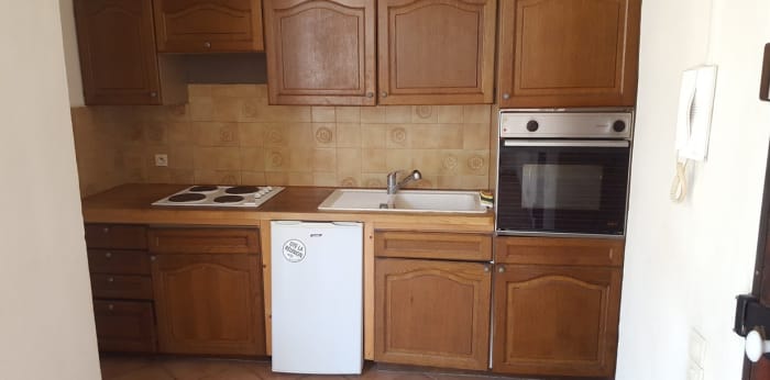 Image 3 sur 4 - Appartement  ·  Location · Aix En Provence (13100) · 1 pièce · 40m²