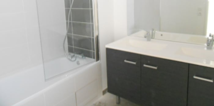 Image 7 sur 9 - Appartement  ·  Location · Clermont Ferrand (63100) · 3 pièces · 76m²