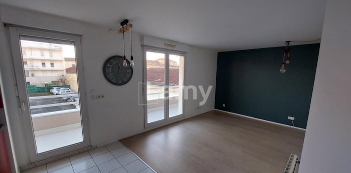 Image 2 sur 6 - Appartement  ·  Location · Bordeaux (33000) · 2 pièces · 39m²