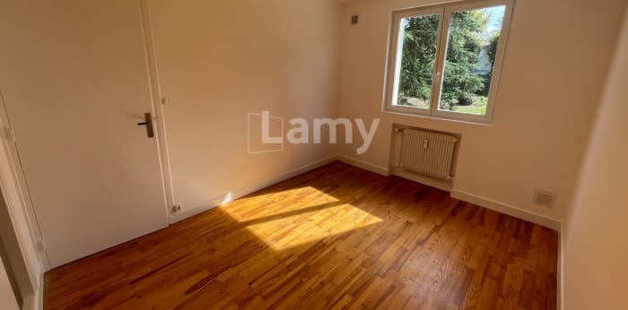 Image 6 sur 8 - Appartement  ·  Location · Limas (69400) · 3 pièces · 55m²