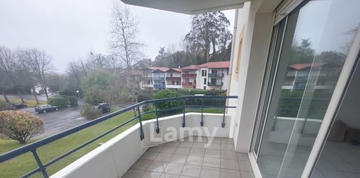 Image 1 sur 5 - Appartement  ·  Location · St Jean De Luz (64500) · 2 pièces · 42m²
