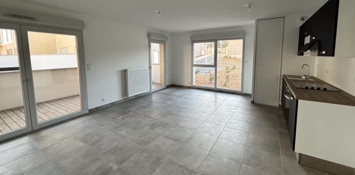 Appartement  ·  Location · Toulouse (31400) · 3 pièces · 67m²