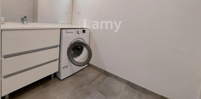 Image 12 sur 15 - Appartement  ·  Location · Toulouse (31400) · 3 pièces · 65m²