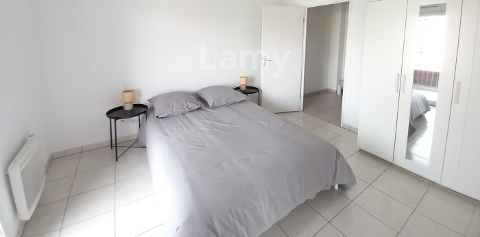 Image 6 sur 9 - Appartement  ·  Location · Marseille (13003) · 2 pièces · 35m²