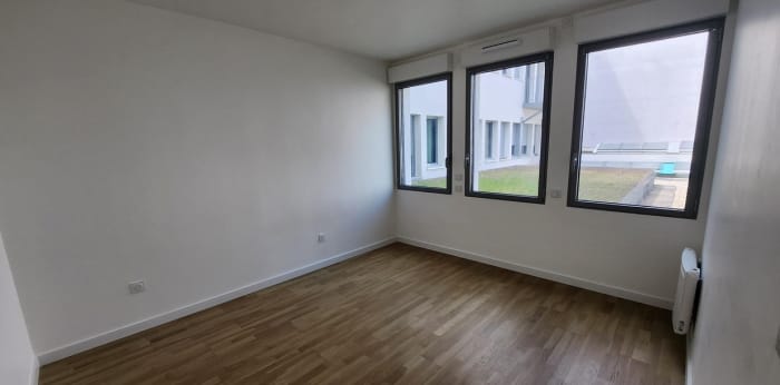 Image 5 sur 9 - Appartement  ·  Location · Tours (37000) · 2 pièces · 47m²