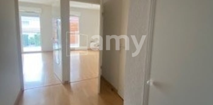 Image 4 sur 16 - Appartement  ·  Location · Gradignan (33170) · 2 pièces · 42m²