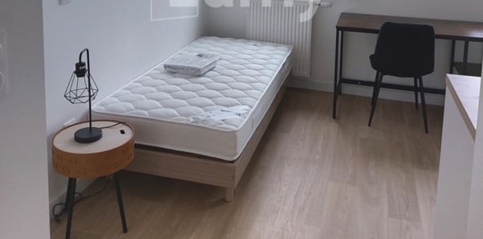 Image 2 sur 8 - Appartement  ·  Location · Orleans (45100) · 17m²