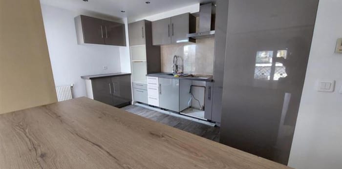 Image 2 sur 3 - Appartement  ·  Location · Chatillon (92320) · 5 pièces · 102m²