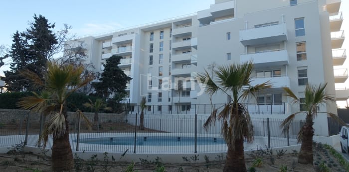 Image 8 sur 10 - Appartement  ·  Location · Marseille (13008) · 2 pièces · 39m²