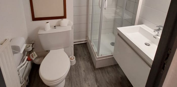 Image 8 sur 10 - Appartement  ·  Location · Grenoble (38100) · 1 pièce · 18m²