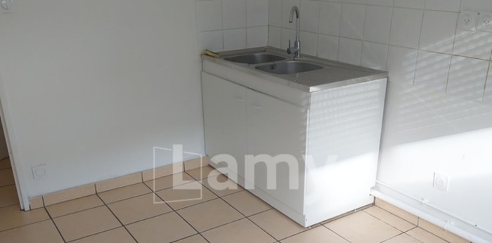 Image 3 sur 8 - Appartement  ·  Location · Toulouse (31100) · 6 pièces · 119m²