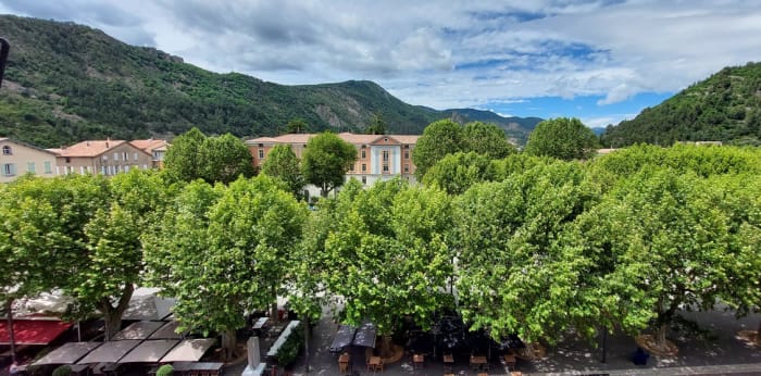 Image 7 sur 7 - Appartement  ·  Location · Digne Les Bains (04000) · 3 pièces · 72m²