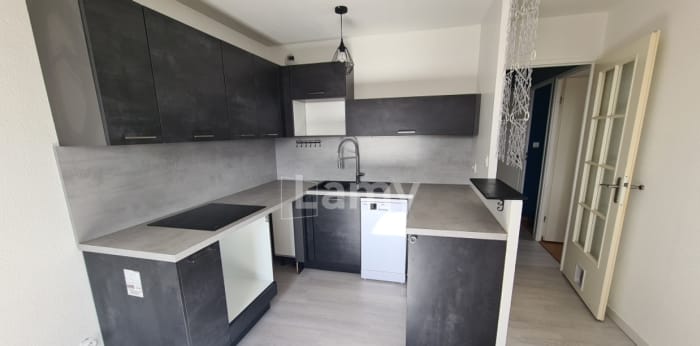 Image 3 sur 11 - Appartement  ·  Location · Castelginest (31780) · 3 pièces · 57m²