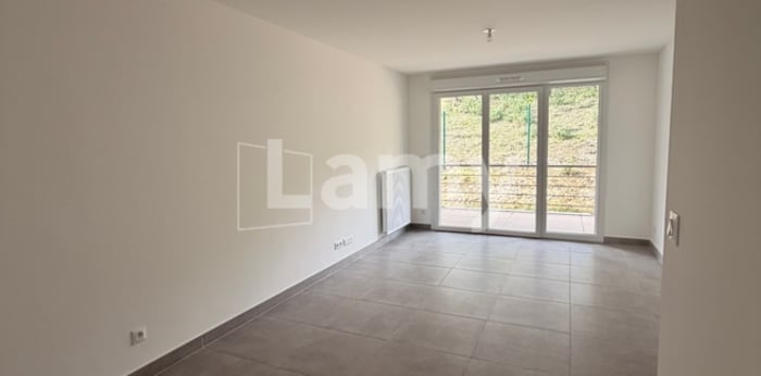 Image 3 sur 9 - Appartement  ·  Location · Les Angles (30133) · 2 pièces · 44m²