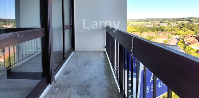 Image 3 sur 9 - Appartement  ·  Location · Limoges (87100) · 1 pièce · 33m²