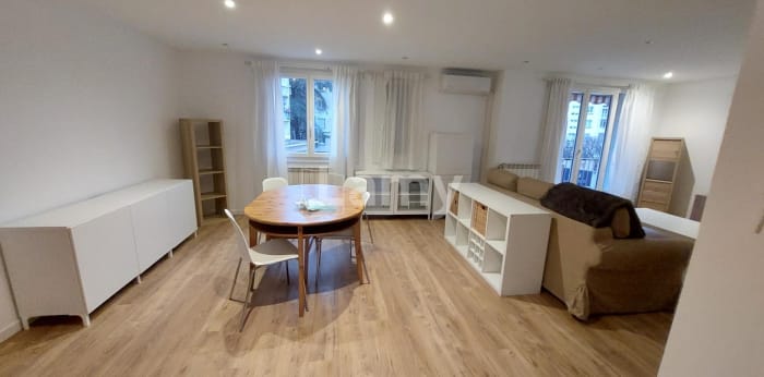 Image 2 sur 13 - Appartement  ·  Location · Le Pont De Claix (38800) · 3 pièces · 69m²