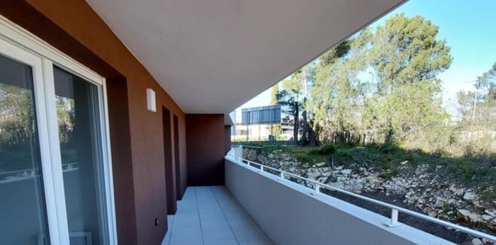 Image 13 sur 14 - Appartement  ·  Location · Nimes (30900) · 3 pièces · 61m²