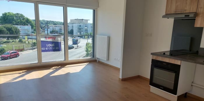 Image 1 sur 5 - Appartement  ·  Location · Chambray Les Tours (37170) · 2 pièces · 43m²