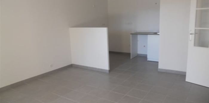 Image 2 sur 8 - Appartement  ·  Location · Draguignan (83300) · 2 pièces · 51m²