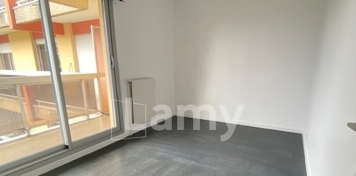 Image 9 sur 12 - Appartement  ·  Location · Talence (33400) · 2 pièces · 47m²